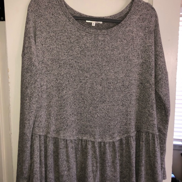 Peplum long sleeve sweater - Picture 2 of 3